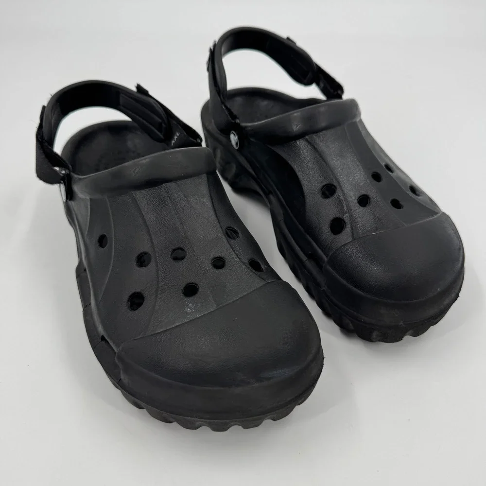 Crocs Yukon Sport‎ Clogs Mens Size 11 Black All-Terrain Rugged Adjustable Strap